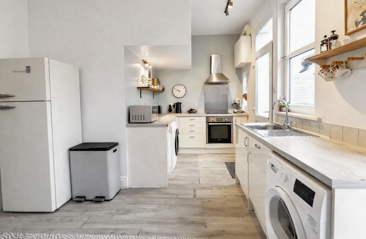 King Street, Castle Douglas, DG7 1HA, photo 6