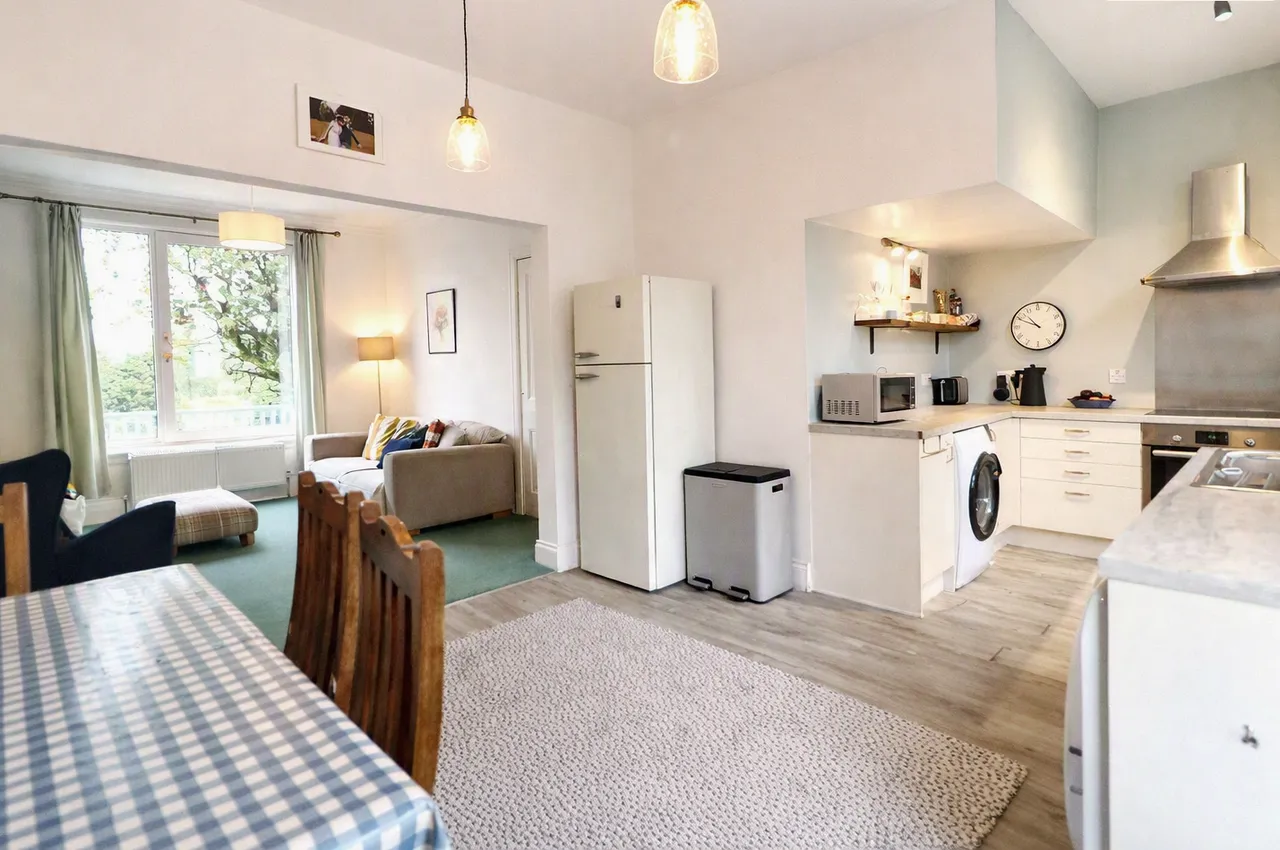 King Street, Castle Douglas, DG7 1HA, photo 7