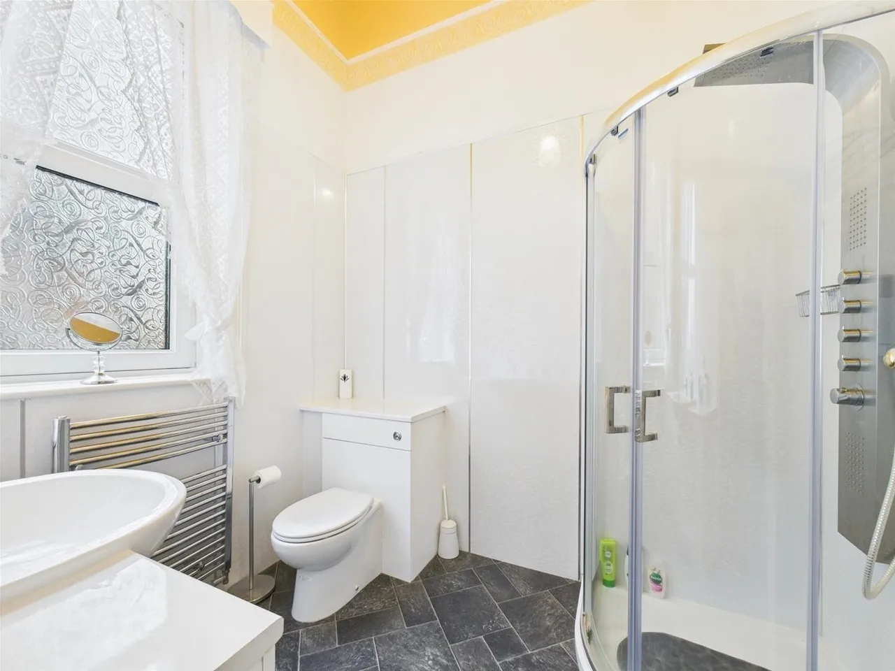 49 Esplanade, Scarborough YO11 2AY, photo 13