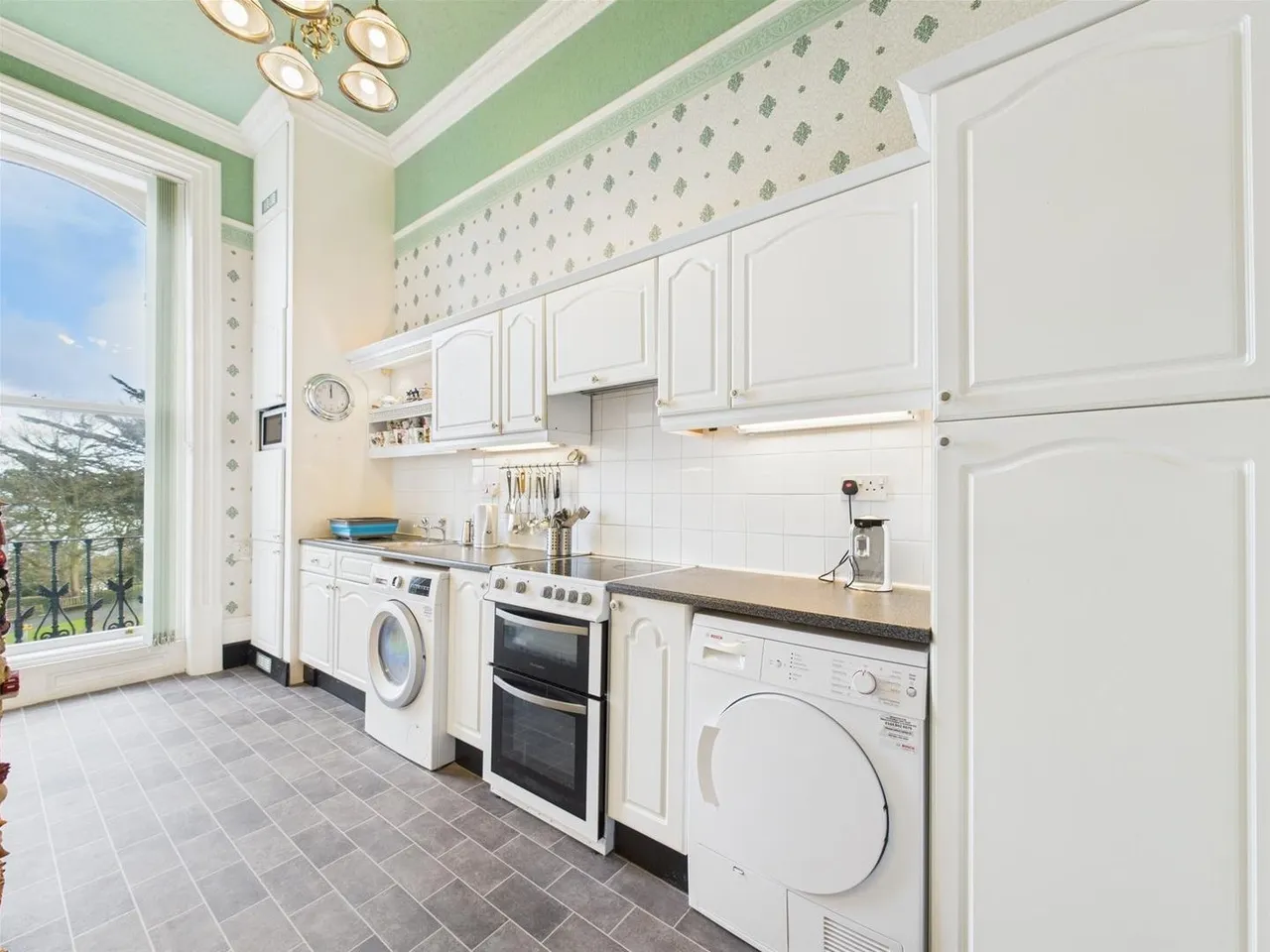49 Esplanade, Scarborough YO11 2AY, photo 8