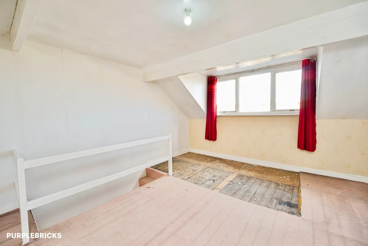 Peterborough Terrace, Bradford, BD2, photo 15