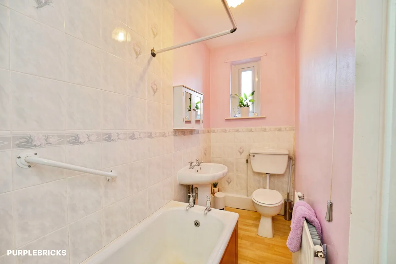 Peterborough Terrace, Bradford, BD2, photo 18