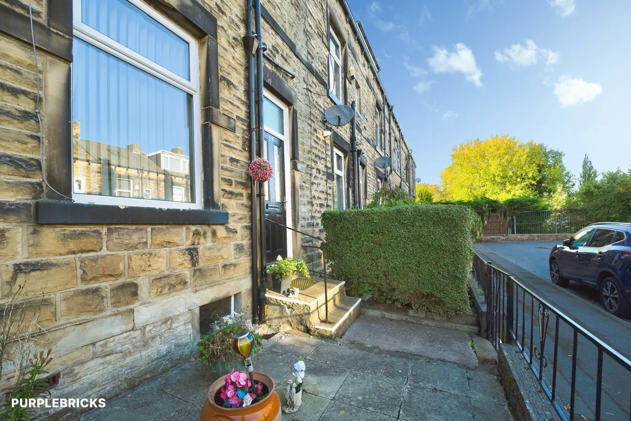 Peterborough Terrace, Bradford, BD2, photo 4
