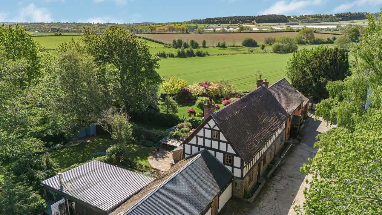 Cuckoo Barn, Dishley Court, Newtown, Leominster, Herefordshire, HR6 8QD, photo 56
