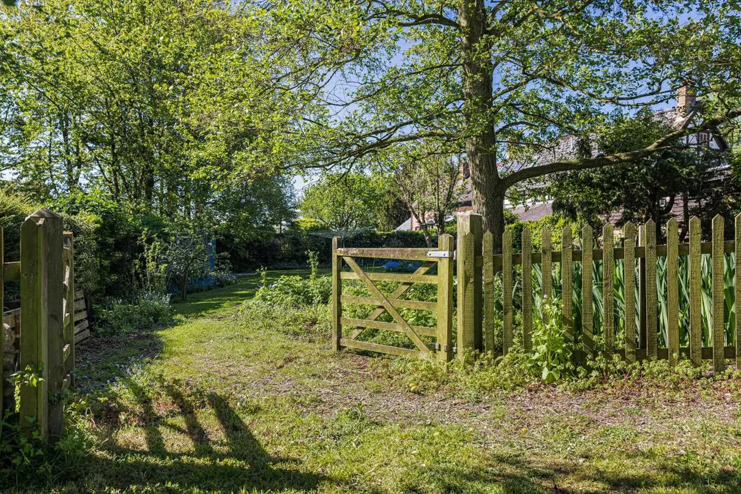 Cuckoo Barn, Dishley Court, Newtown, Leominster, Herefordshire, HR6 8QD, photo 51