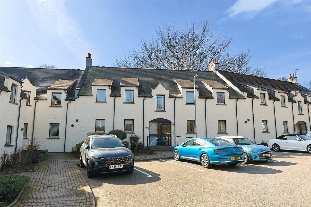 2 bed flat for sale, Lord Hay's Grove, Old Aberdeen, AB24