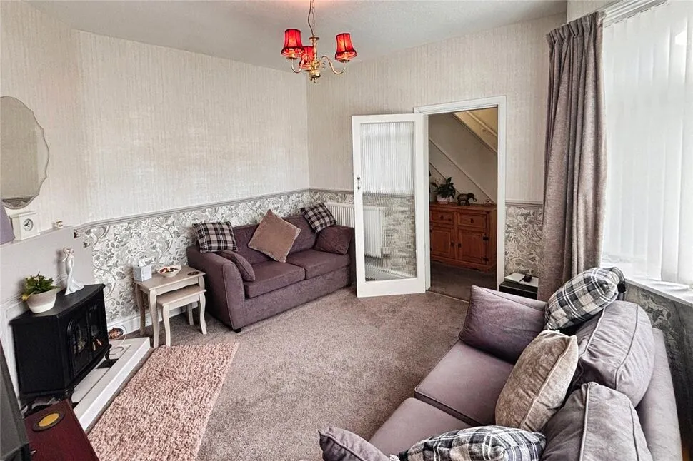 Fernlea Crescent, Swinton, M27, photo 12