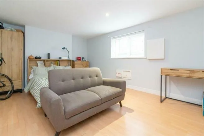 Burns Street, Nottingham, NG7, photo 2