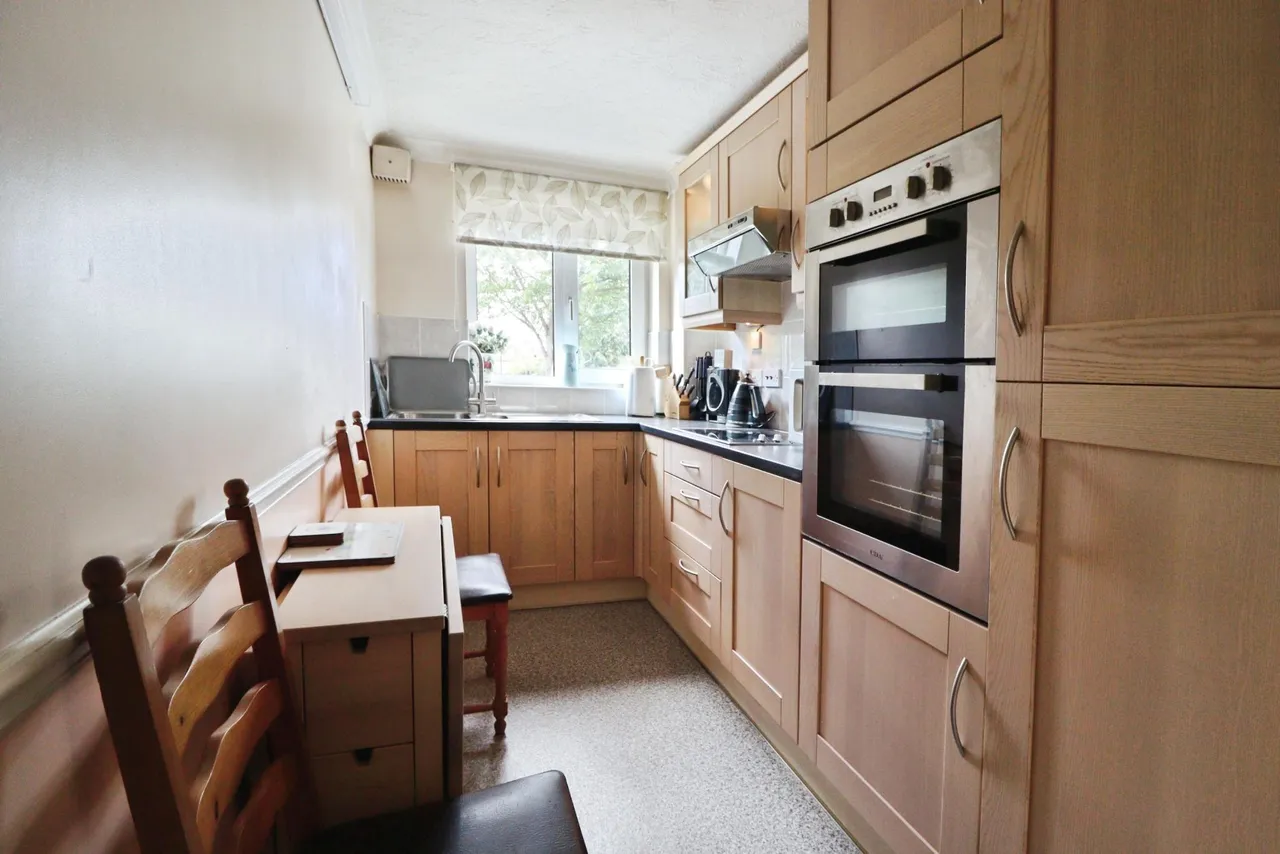 Foster Court, Witham, CM8, photo 5
