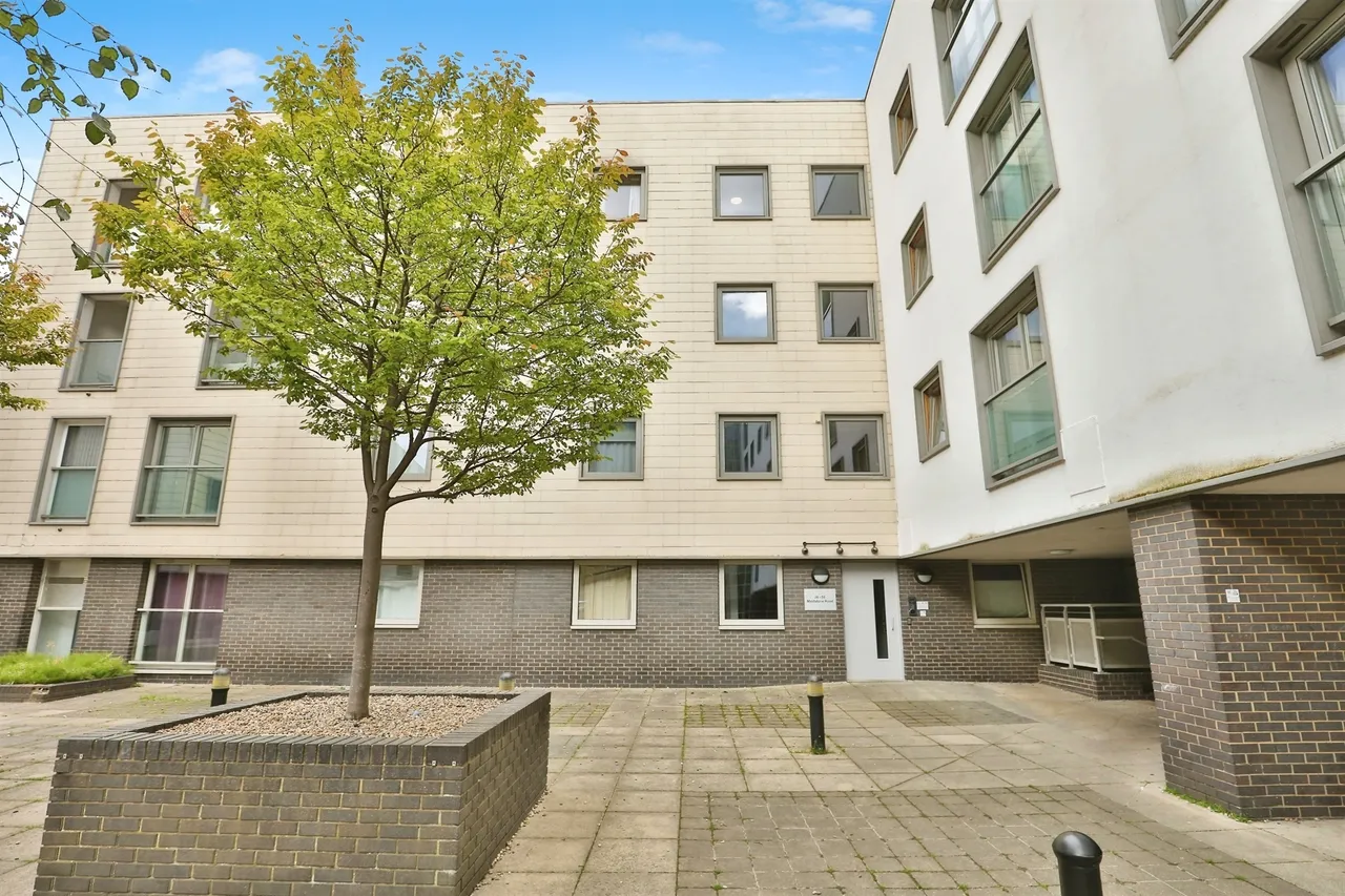 Maidstone Road, Norwich, photo 12