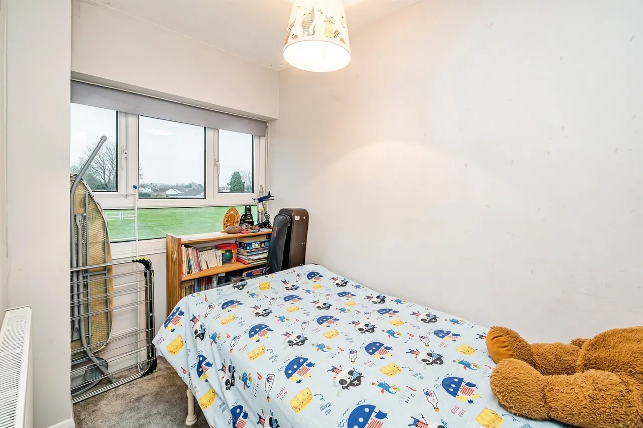 Derwent Drive, Slough, SL1, photo 8