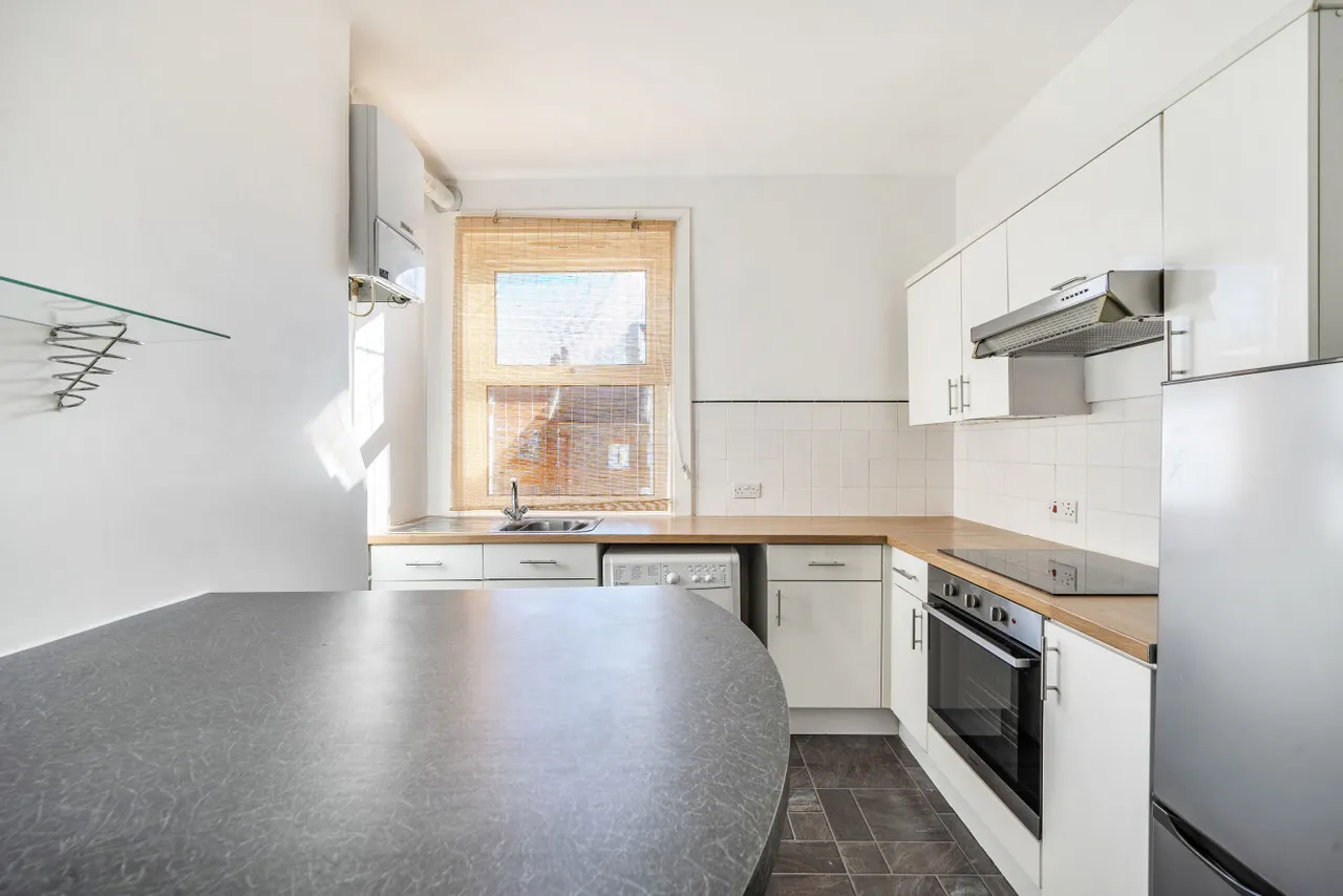 Felixstowe Road, Kensal Green, London, NW10, photo 11