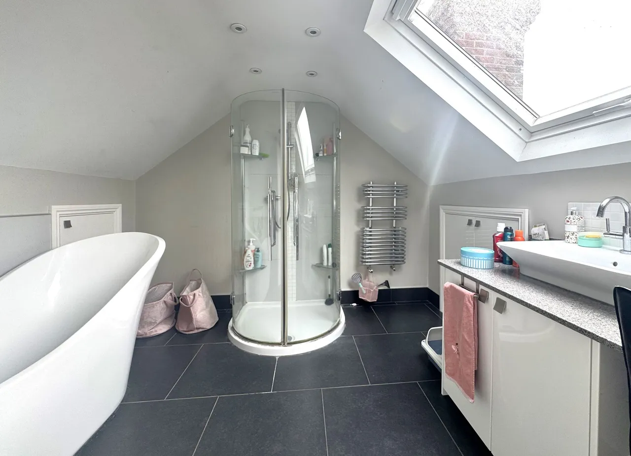 St. James's Place, Cranleigh, GU6, photo 6