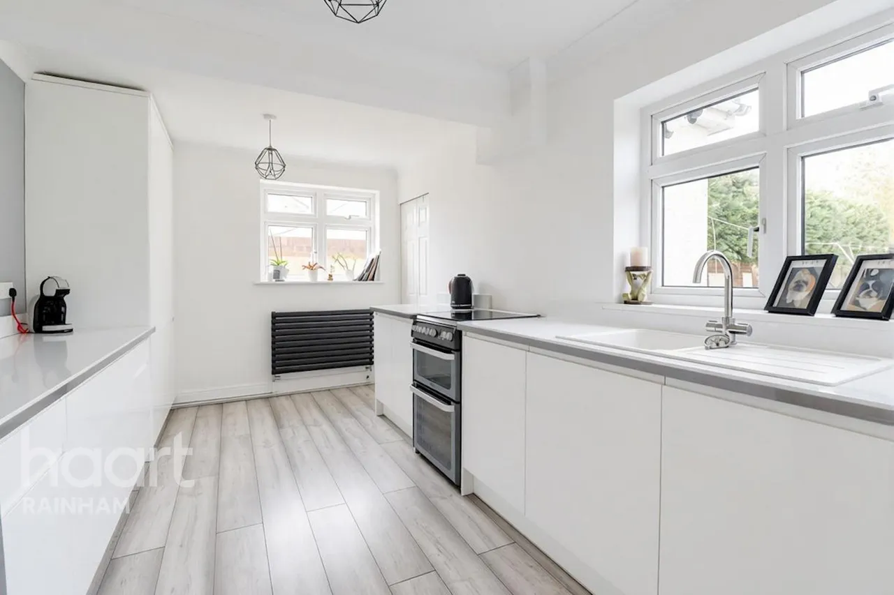 Parsonage Road, Rainham, RM13, photo 7