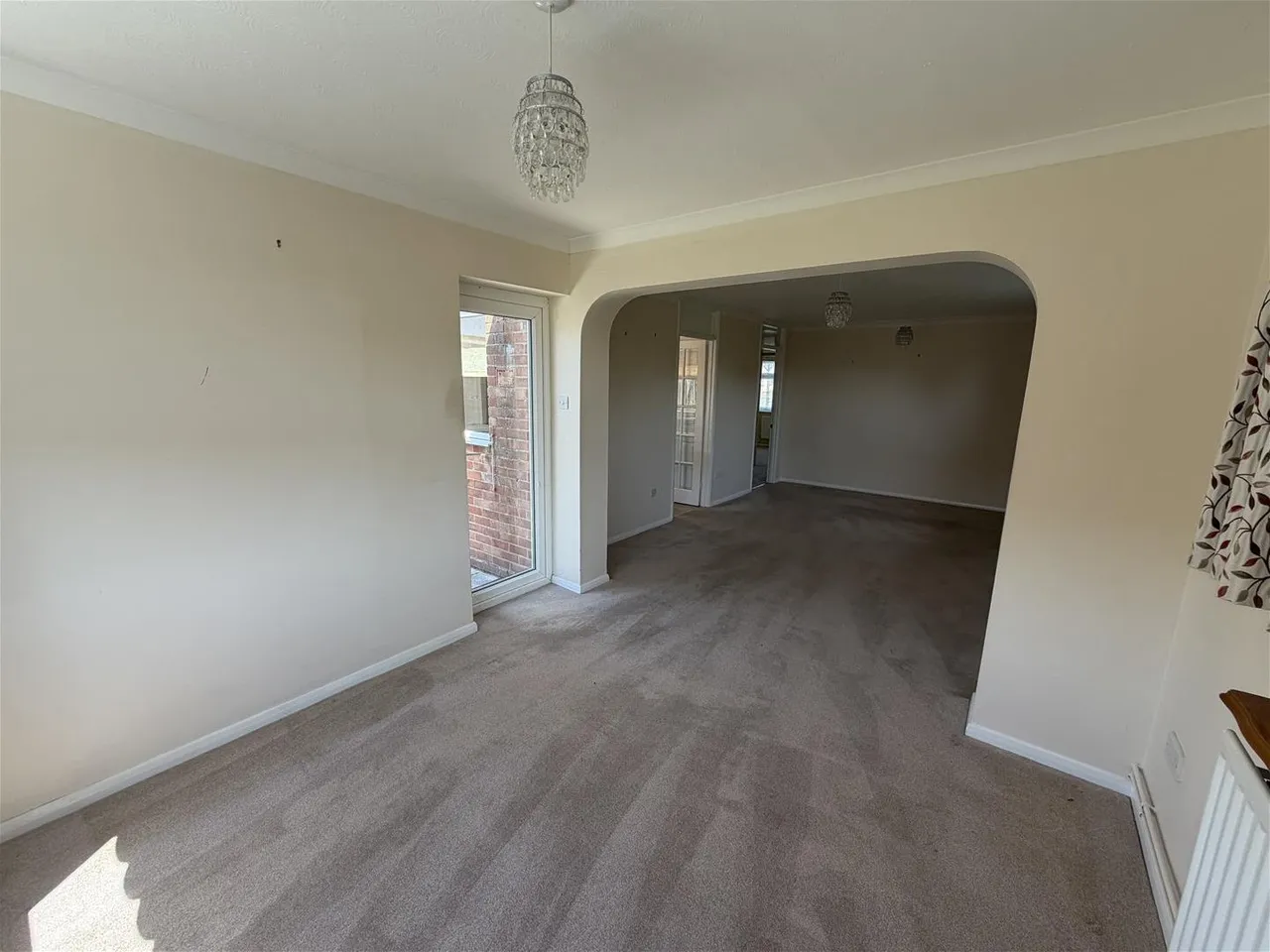 Avondale Gardens, Gillingham, Dorset SP8 4RW, photo 6