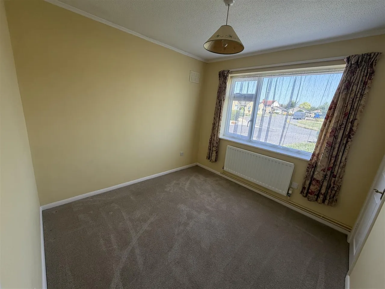 Avondale Gardens, Gillingham, Dorset SP8 4RW, photo 11
