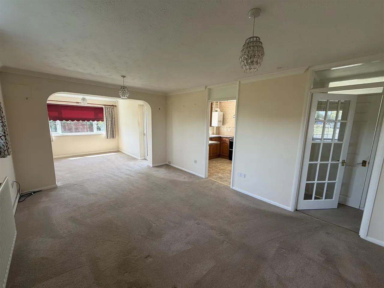 Avondale Gardens, Gillingham, Dorset SP8 4RW, photo 3