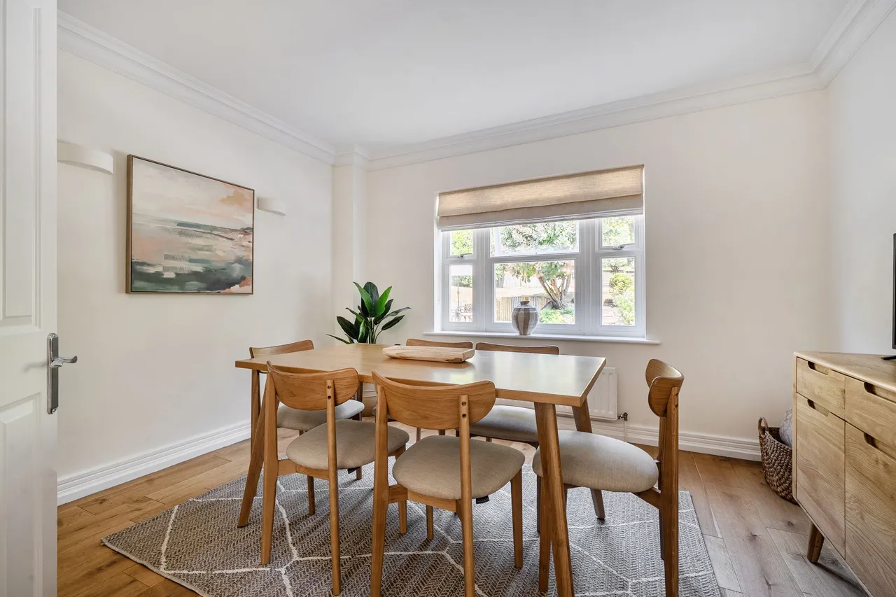 Hurst Park, Midhurst, GU29, photo 9