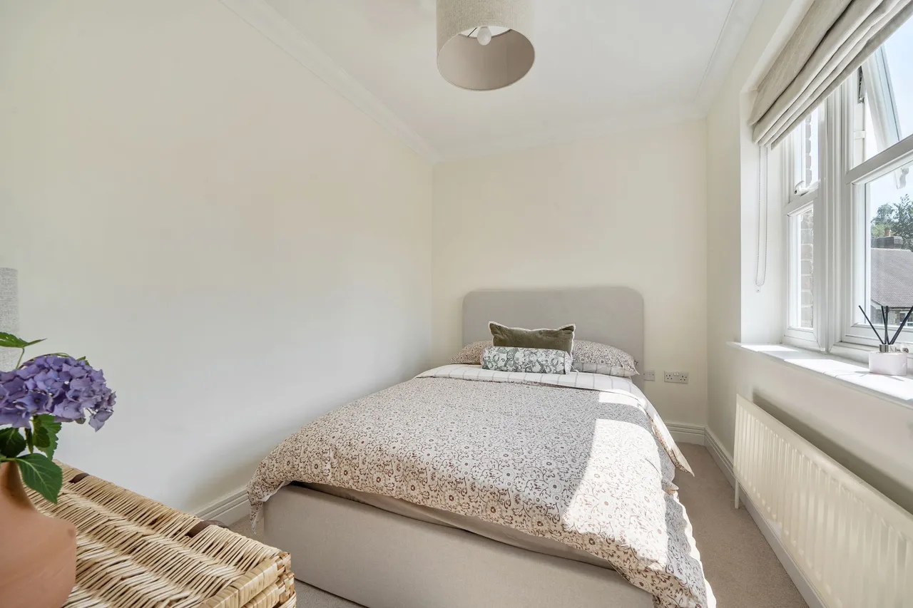Hurst Park, Midhurst, GU29, photo 22