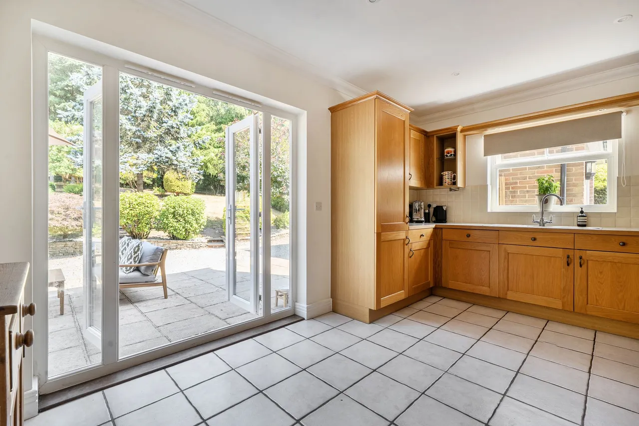 Hurst Park, Midhurst, GU29, photo 11