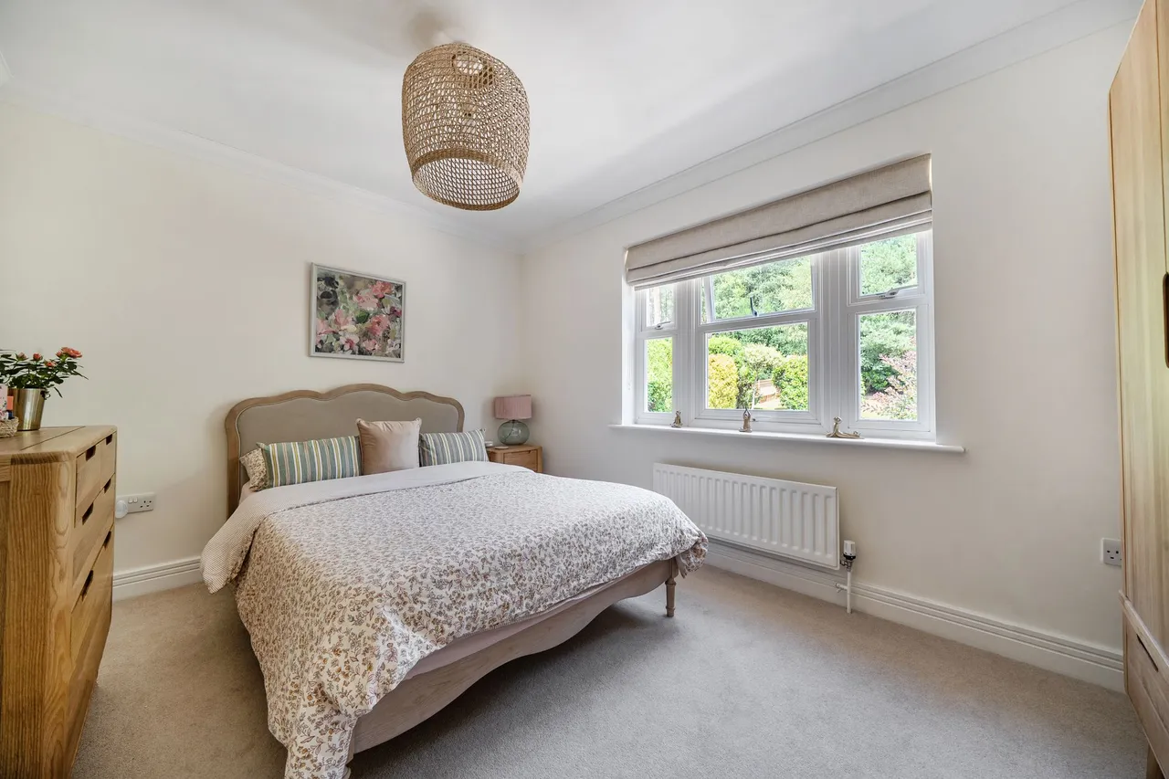 Hurst Park, Midhurst, GU29, photo 20