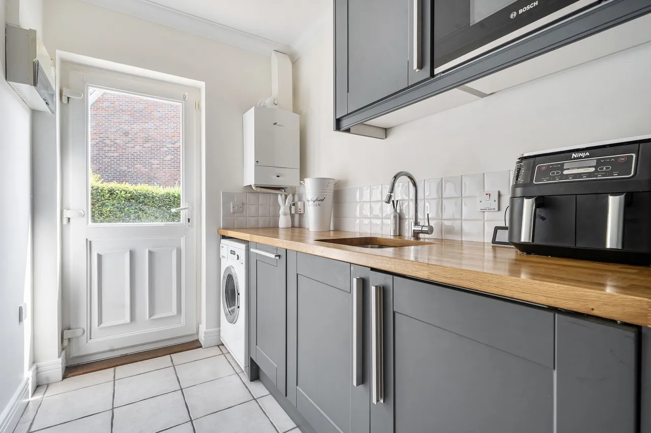 Hurst Park, Midhurst, GU29, photo 13