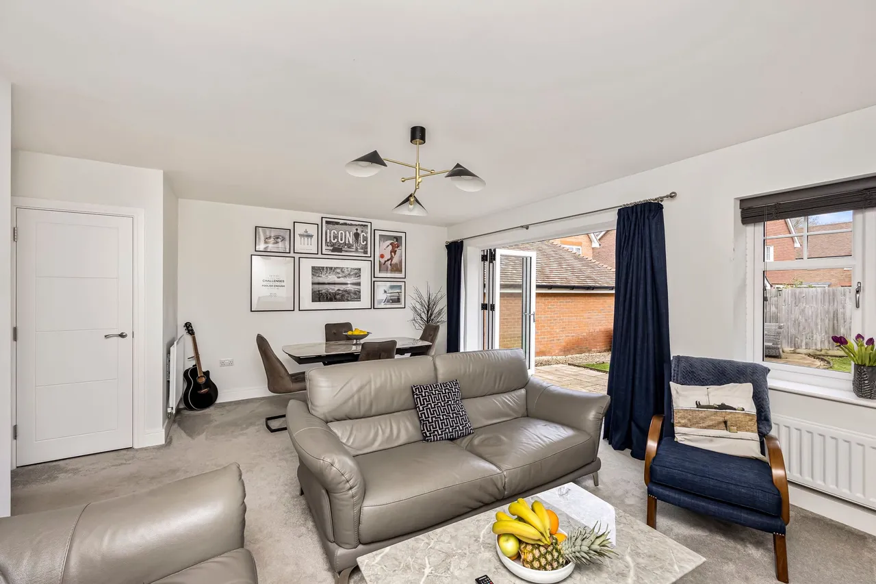 Mill Rose Way, Burgess Hill, RH15, photo 6