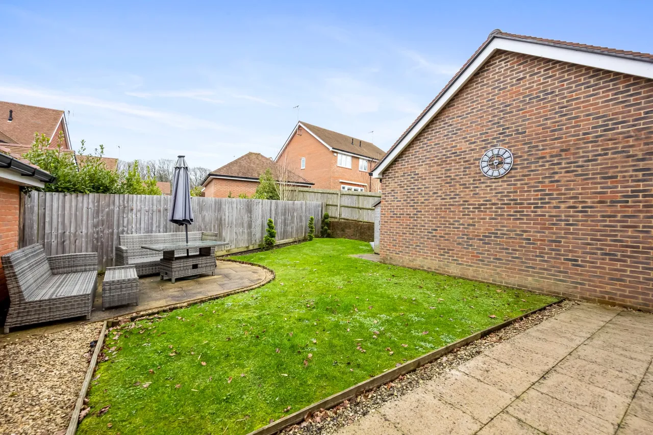 Mill Rose Way, Burgess Hill, RH15, photo 19