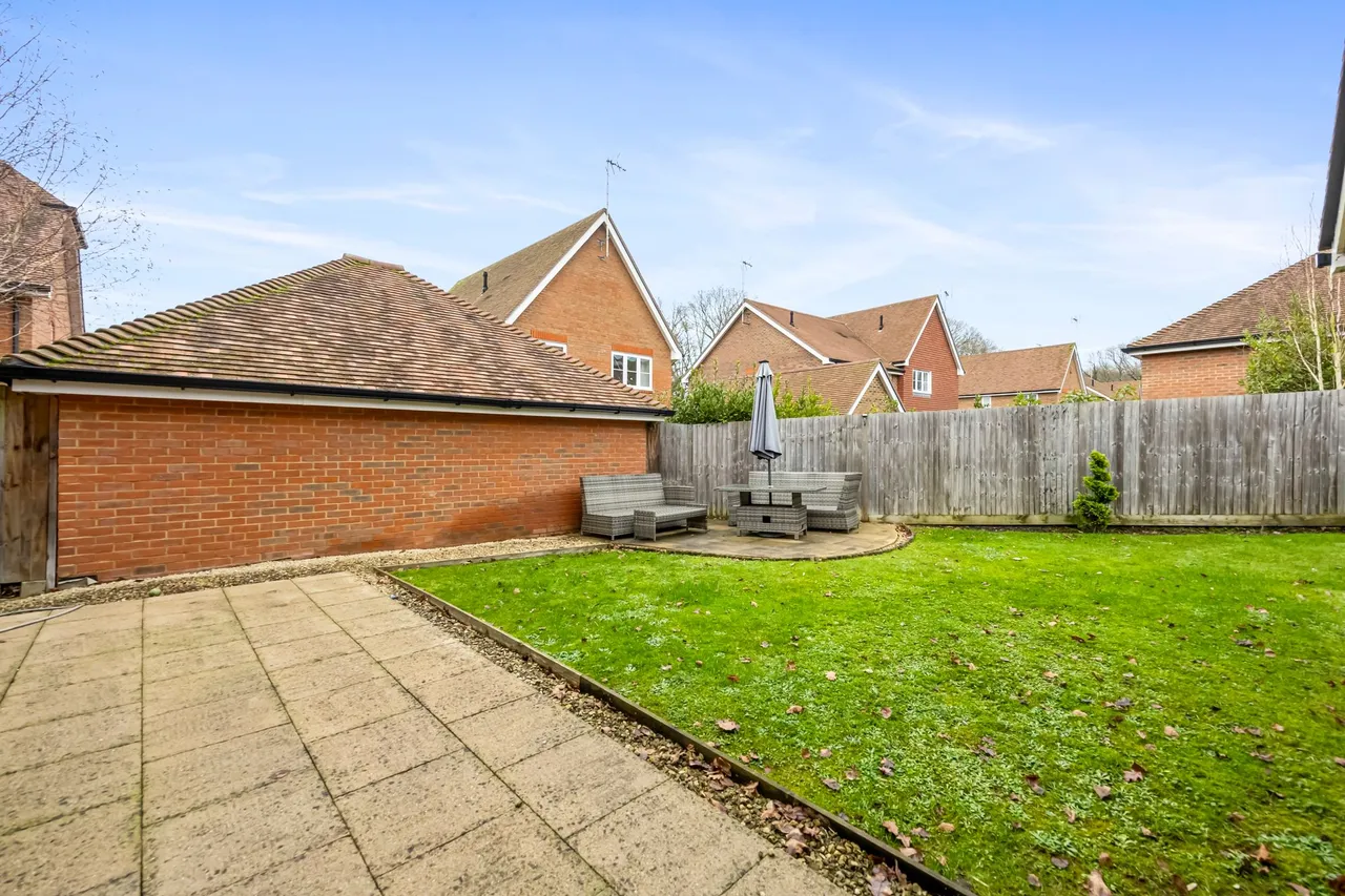 Mill Rose Way, Burgess Hill, RH15, photo 18