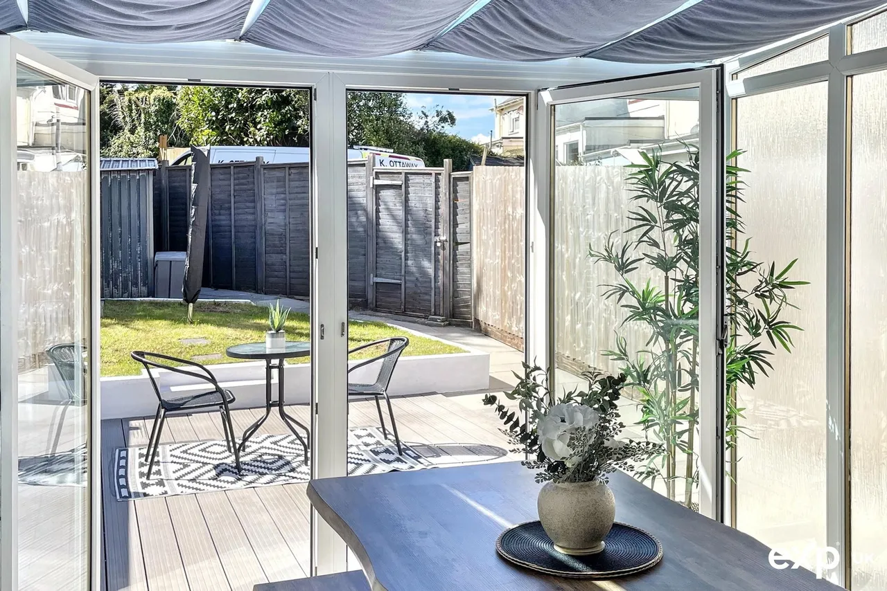 Longstone Road, Paignton, TQ4, photo 13