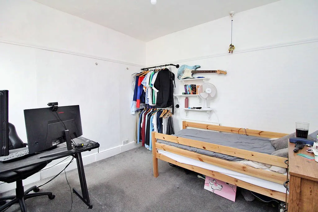 Cromwell Road, Rugby, CV22 5LY, photo 12