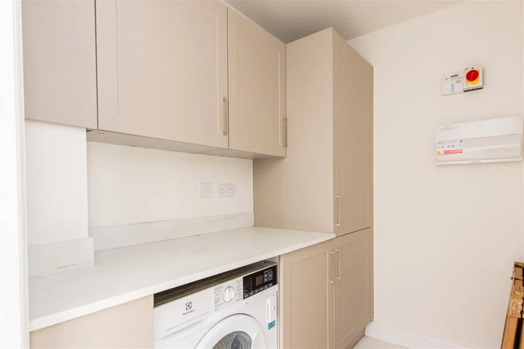 Litchfield Drive, Higham Ferrers, photo 6