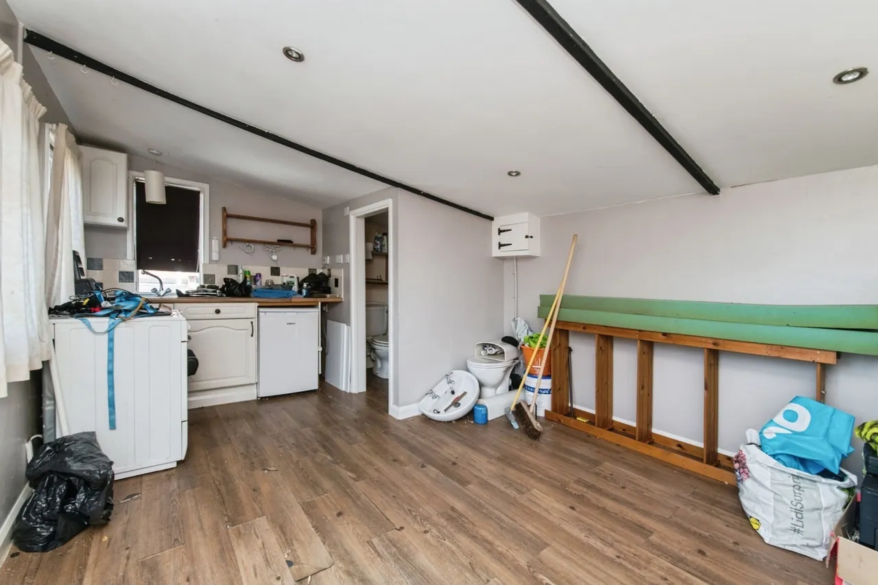Cunningham Avenue, Axminster, EX13, photo 18
