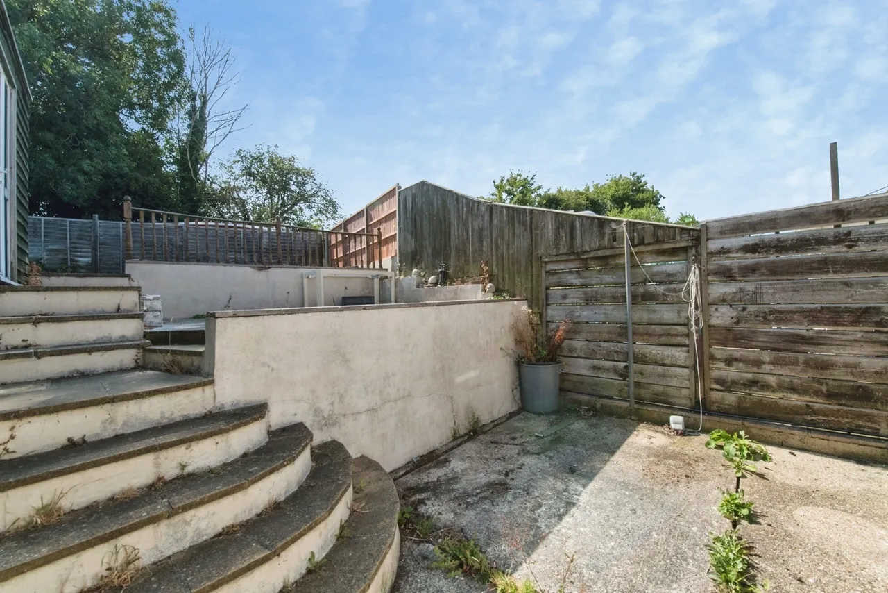 Cunningham Avenue, Axminster, EX13, photo 23