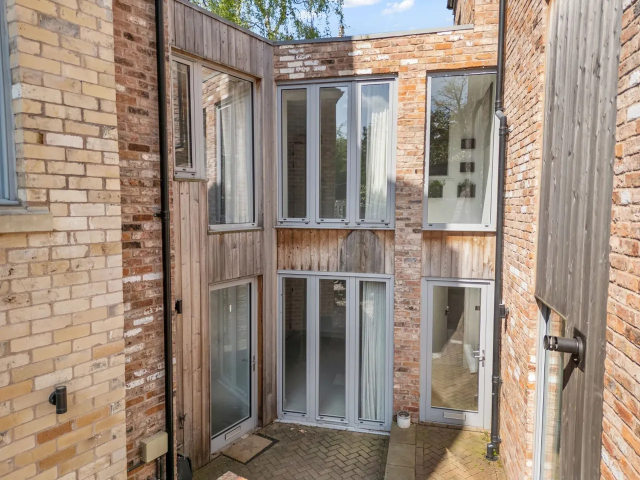 3 bed property for sale, Cavendish Road, Bowdon, WA14