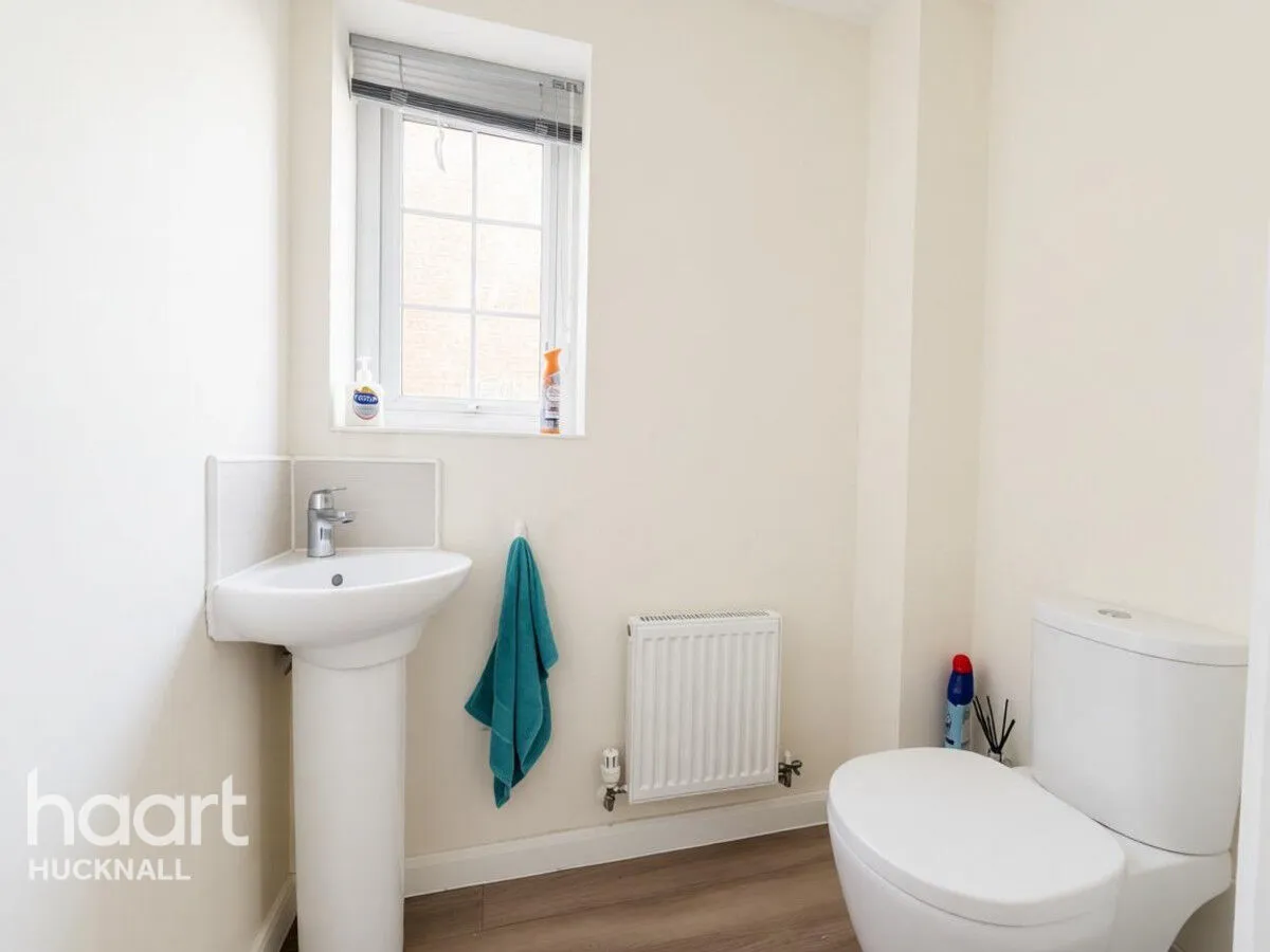Kenbrook Road, Nottingham, NG15, photo 6