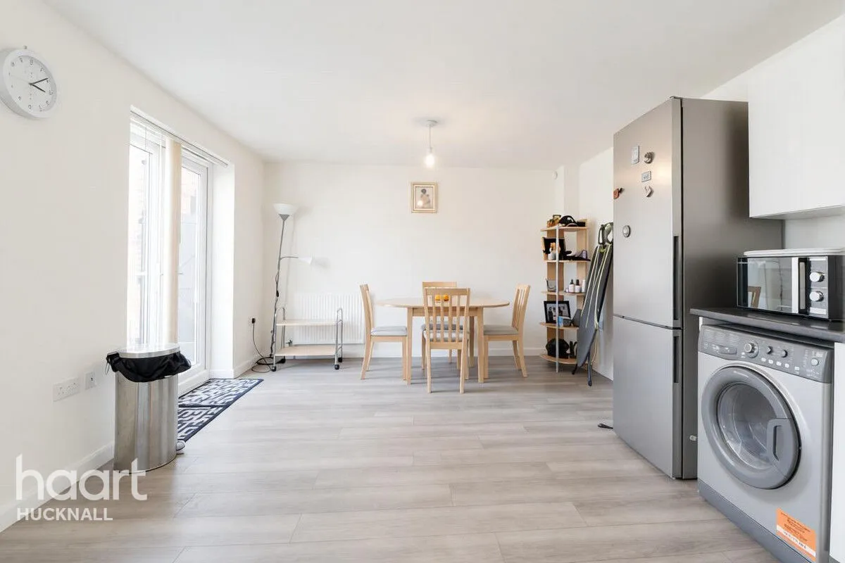 Kenbrook Road, Nottingham, NG15, photo 4