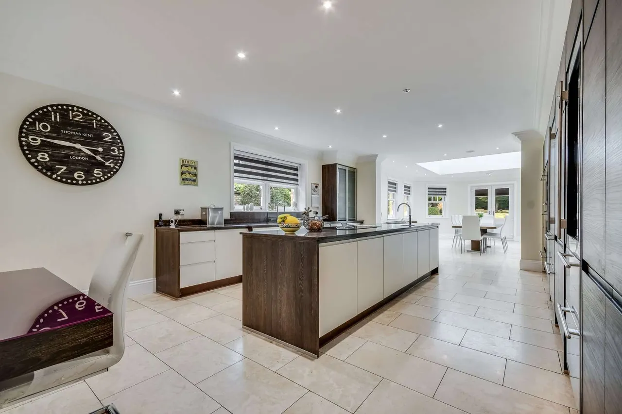 Norsey Road, Billericay, Essex, CM11 1DB, photo 7