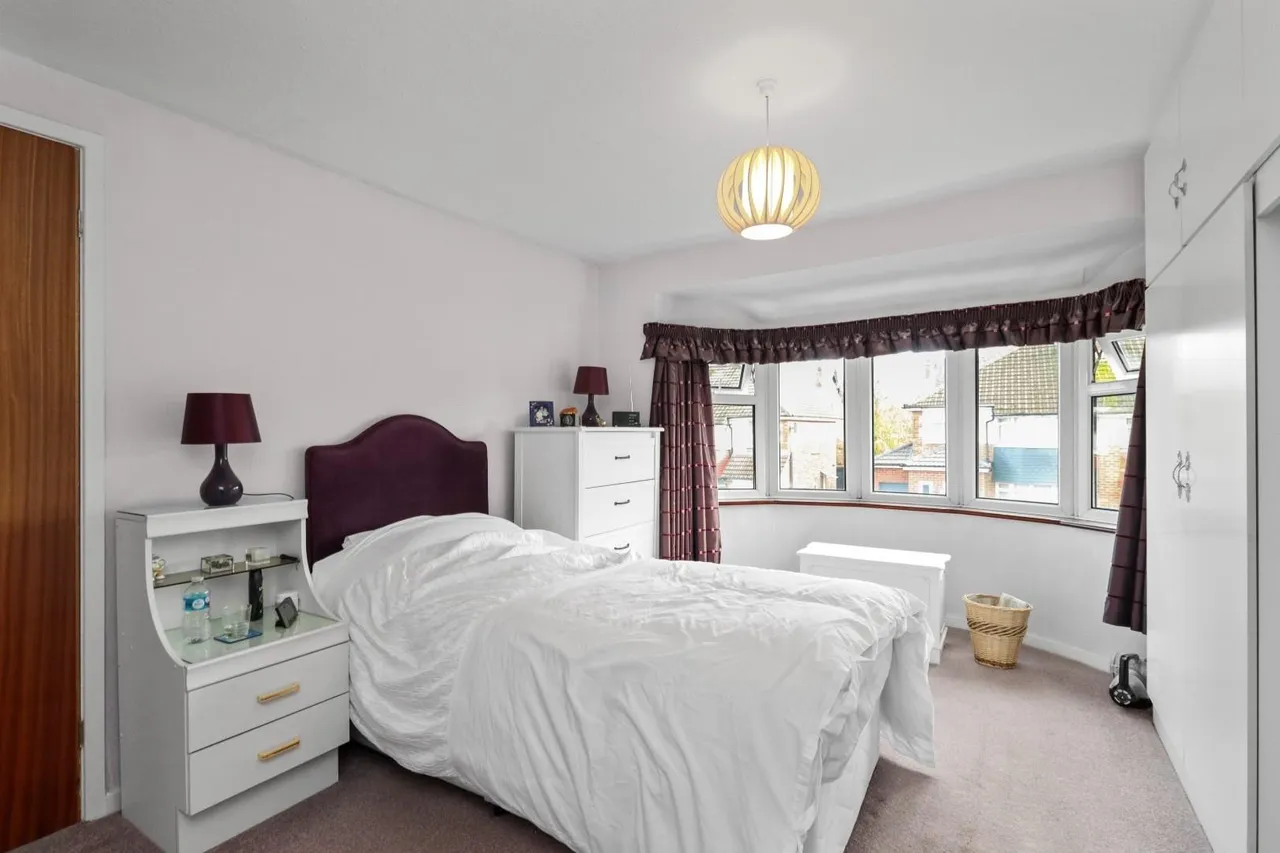 Lansdowne Road, Altrincham, Cheshire WA14 4HJ, photo 11