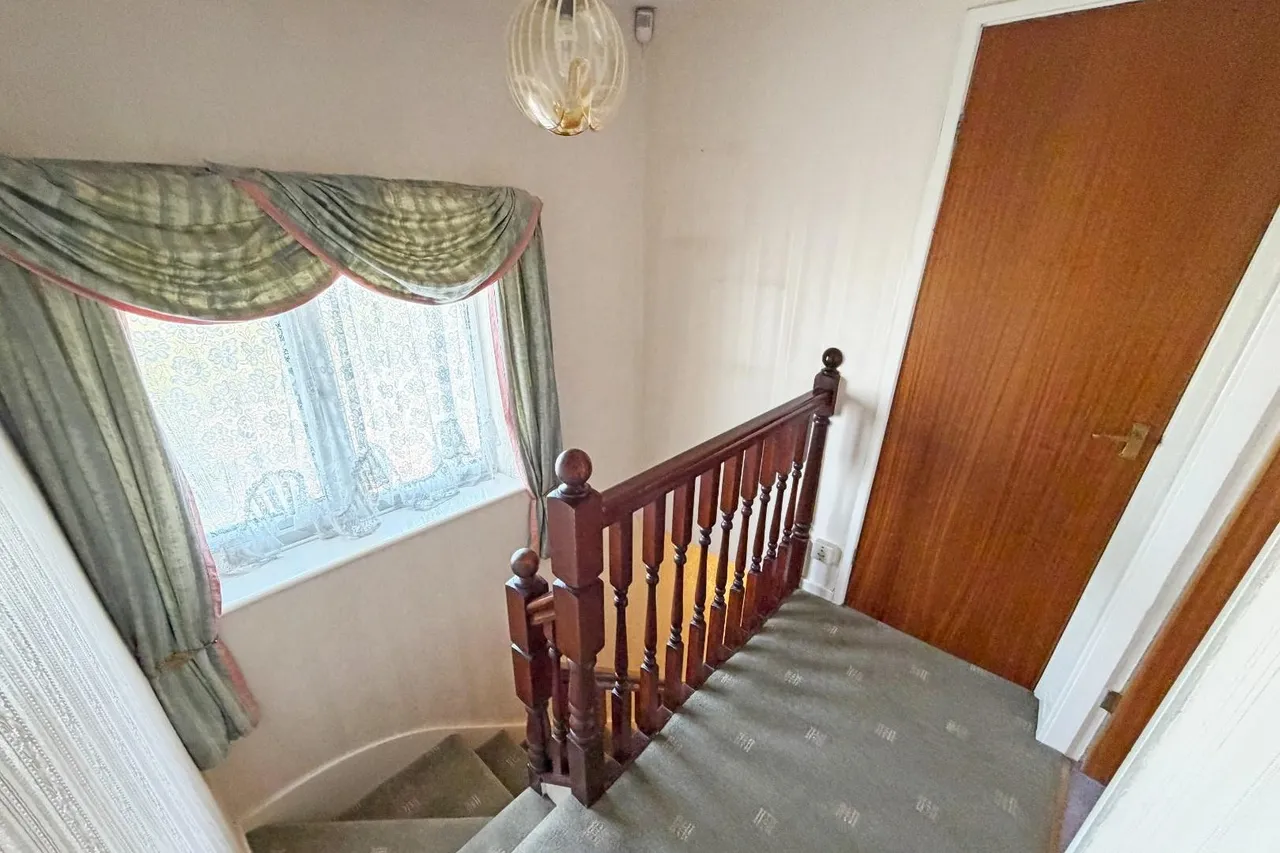Lansdowne Road, Altrincham, Cheshire WA14 4HJ, photo 17