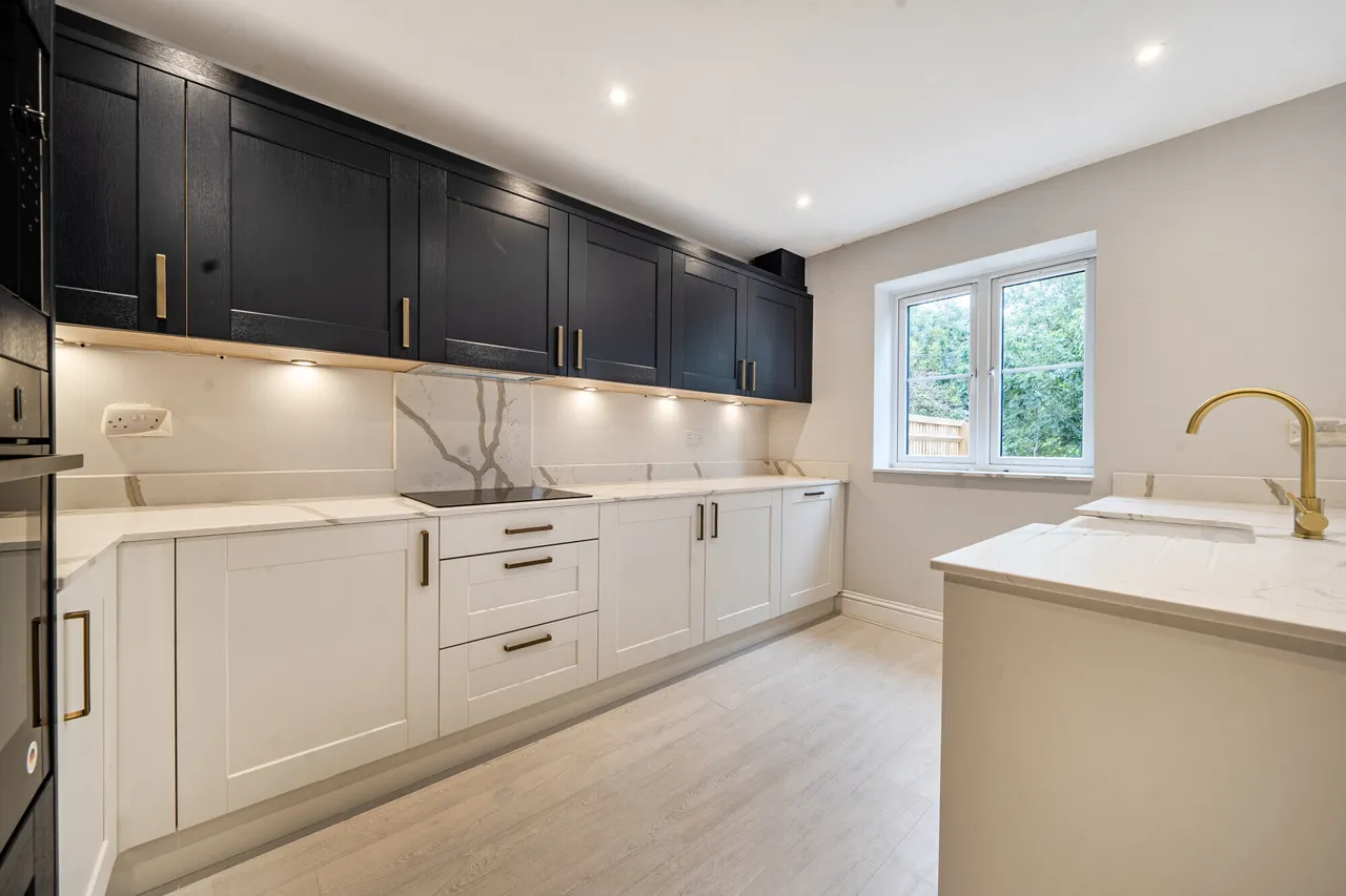 West End, Witney, OX28, photo 4