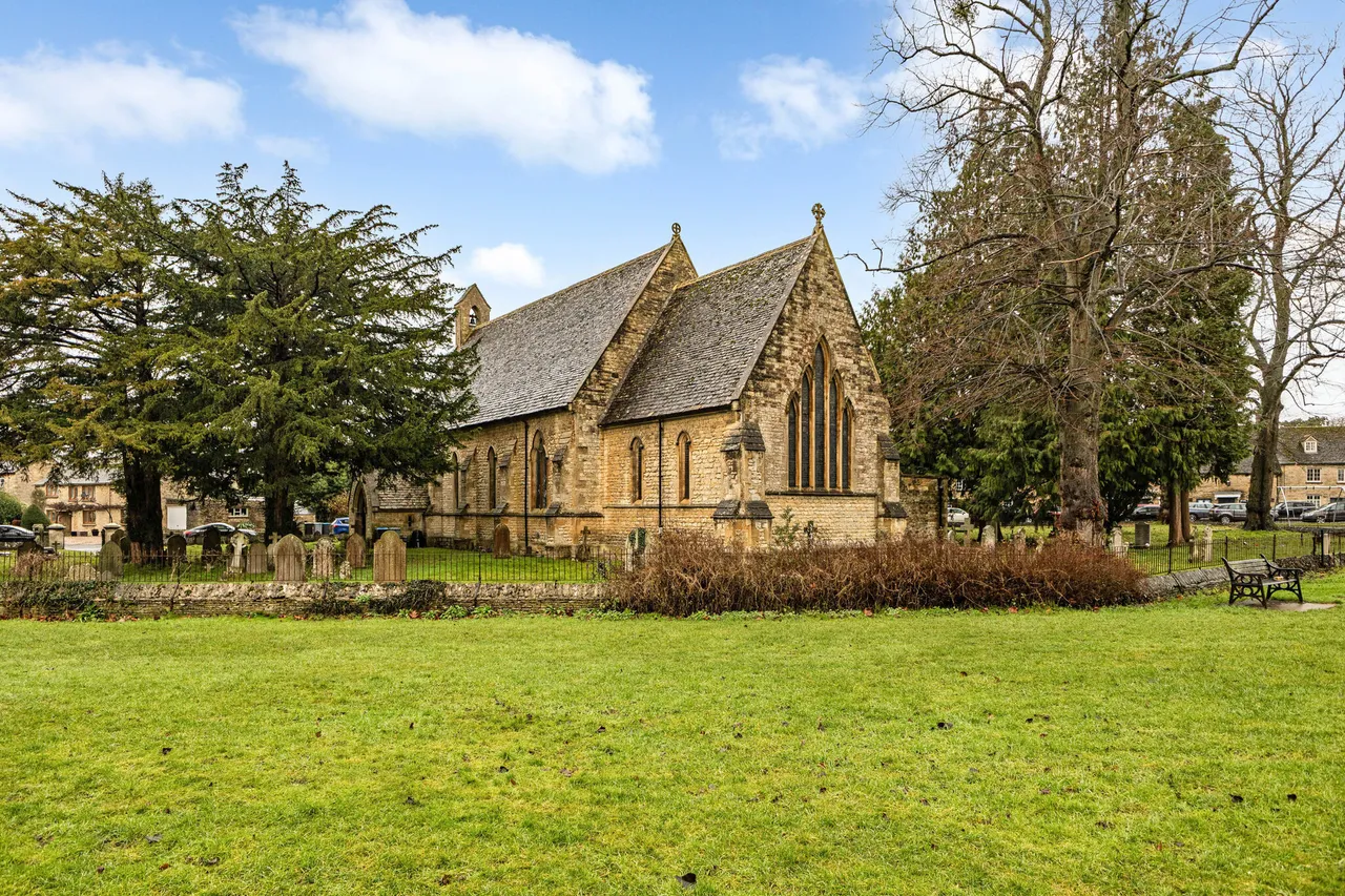 West End, Witney, OX28, photo 9