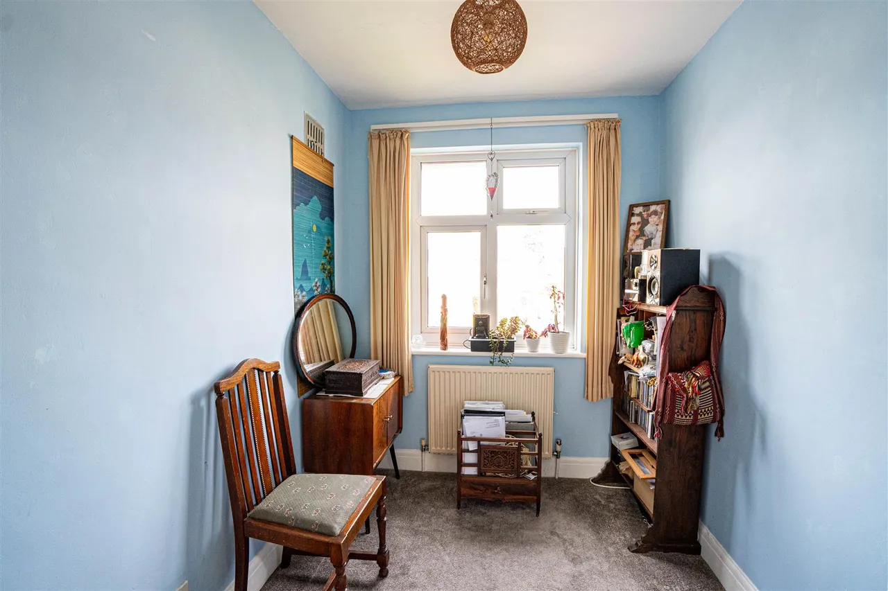 Battle Crescent, St. Leonards-On-Sea, photo 19
