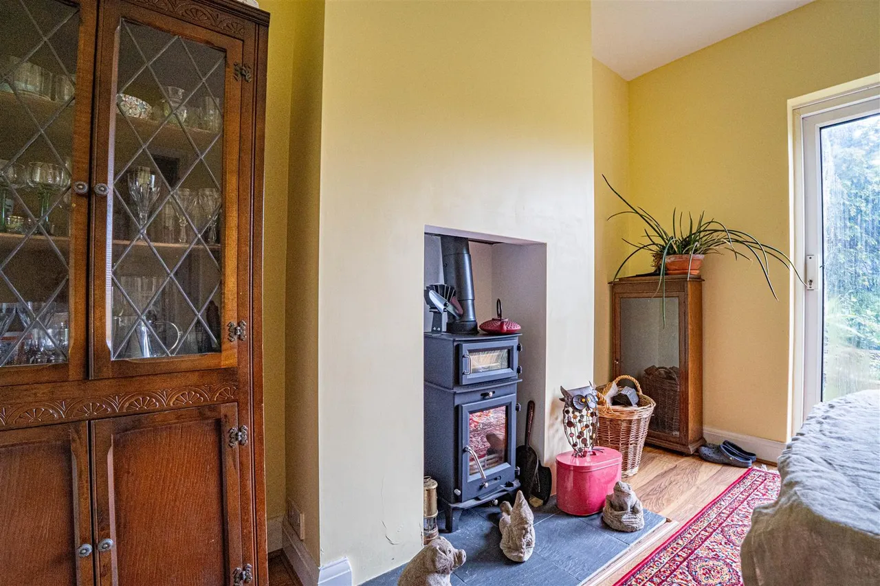 Battle Crescent, St. Leonards-On-Sea, photo 8