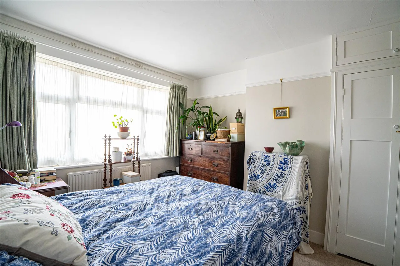 Battle Crescent, St. Leonards-On-Sea, photo 18