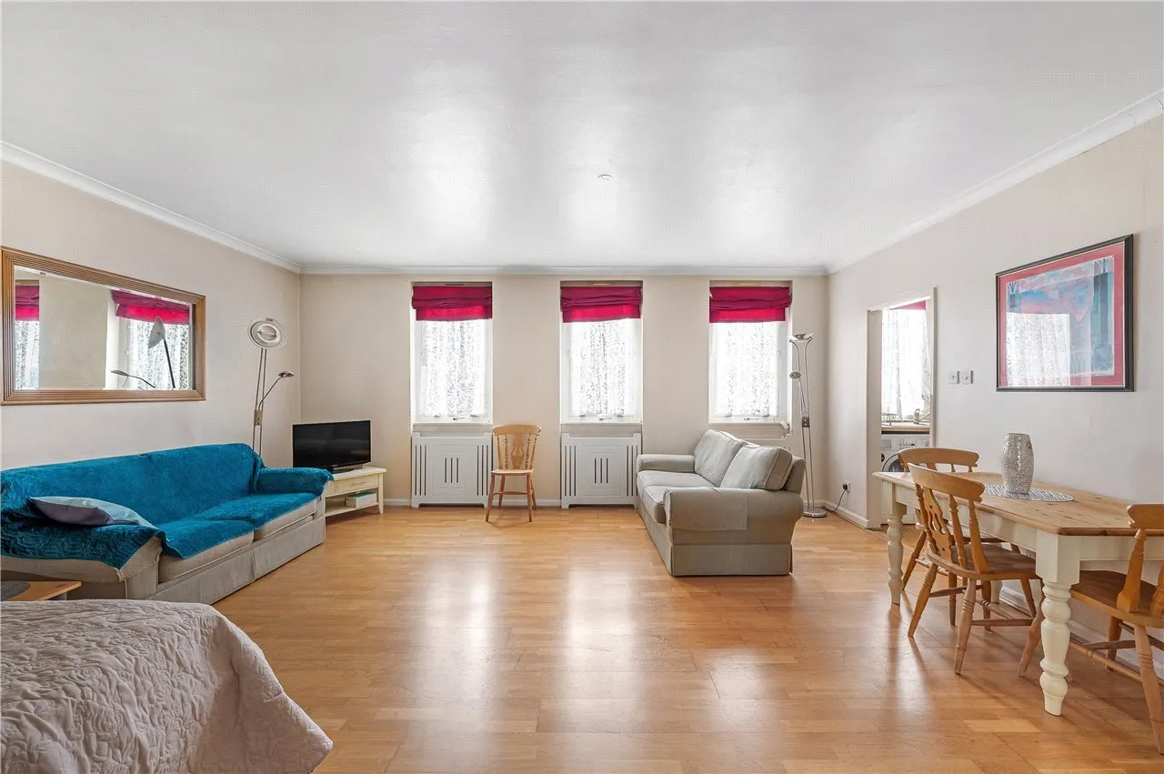 Belgravia Court, 33 Ebury Street, Belgravia, London, SW1W, photo 3