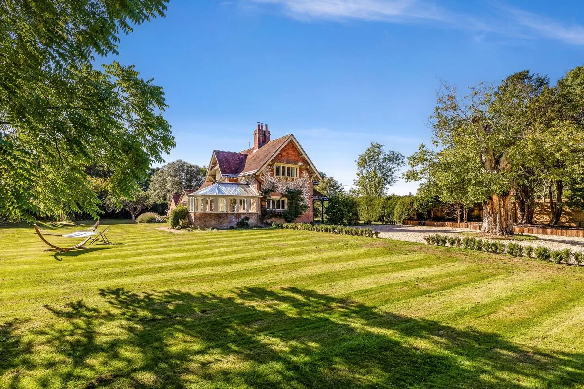 5 bed house for sale, Cholderton, Salisbury, SP4