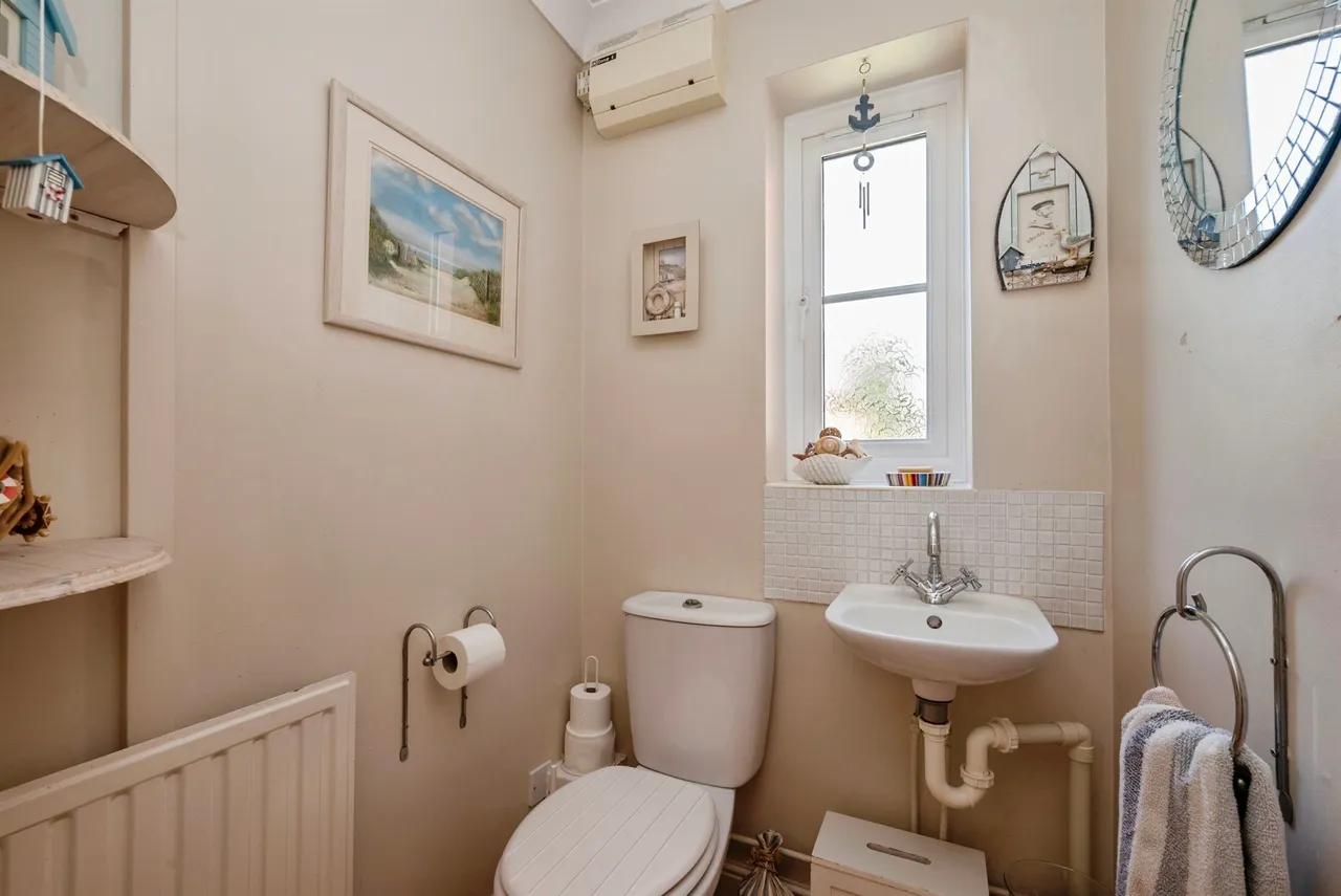 Pickford Close, North Walsham, photo 5