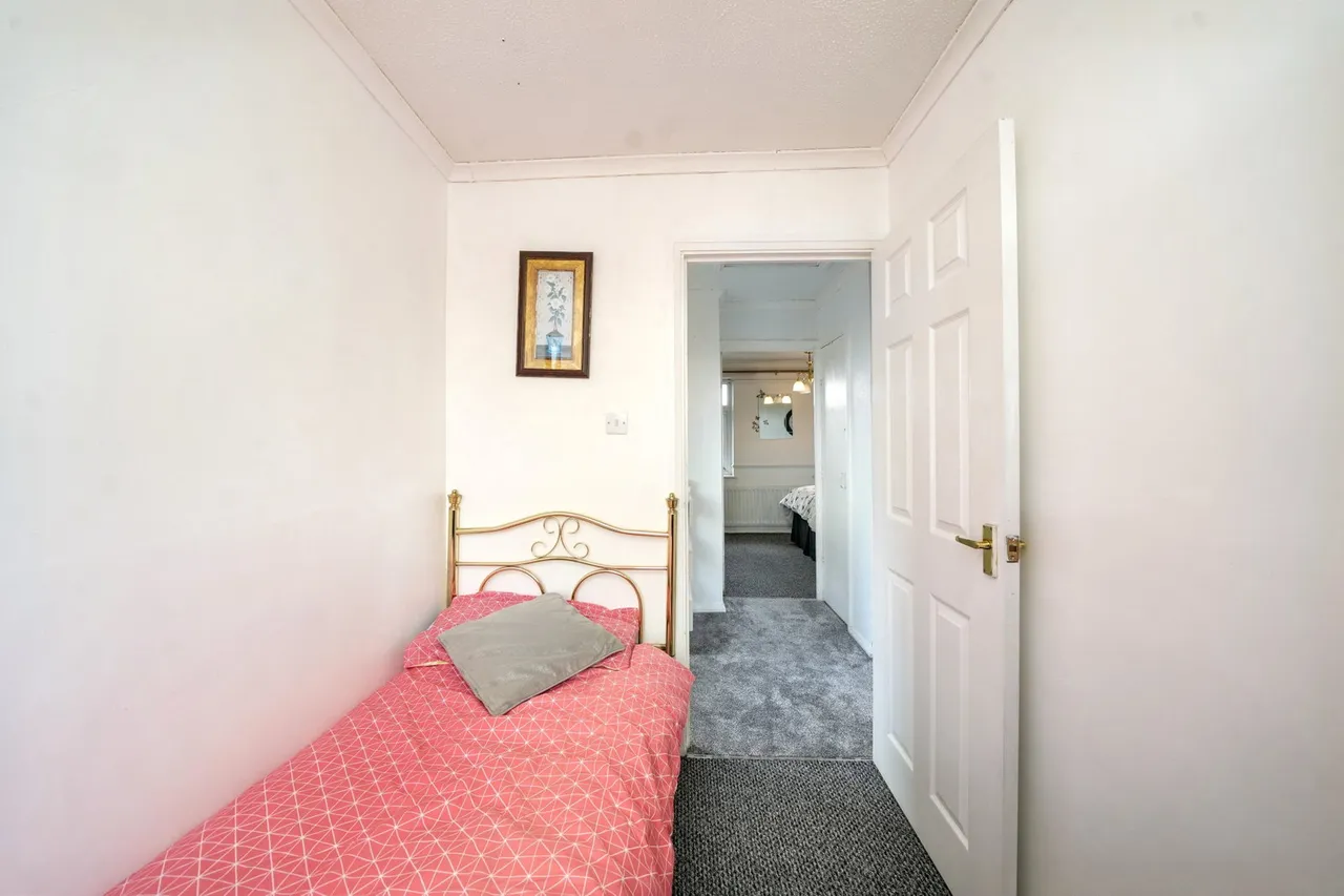 Falcon Close, Walsall, WS6 7LJ, photo 6
