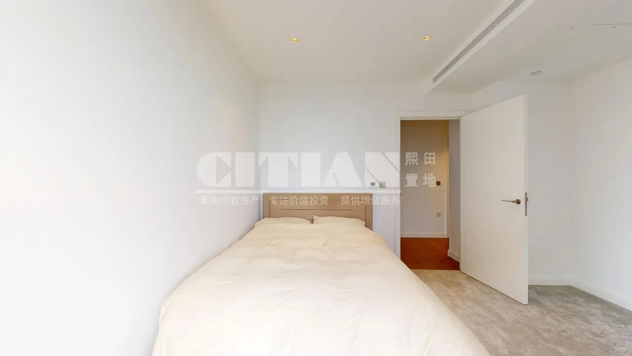 Phoenix Court, photo 7